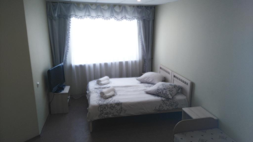 Hotel Arsenal à Daugavpils Extérieur photo