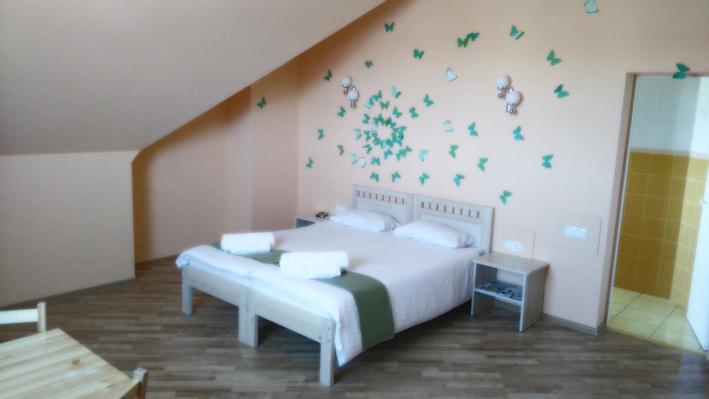 Hotel Arsenal à Daugavpils Extérieur photo